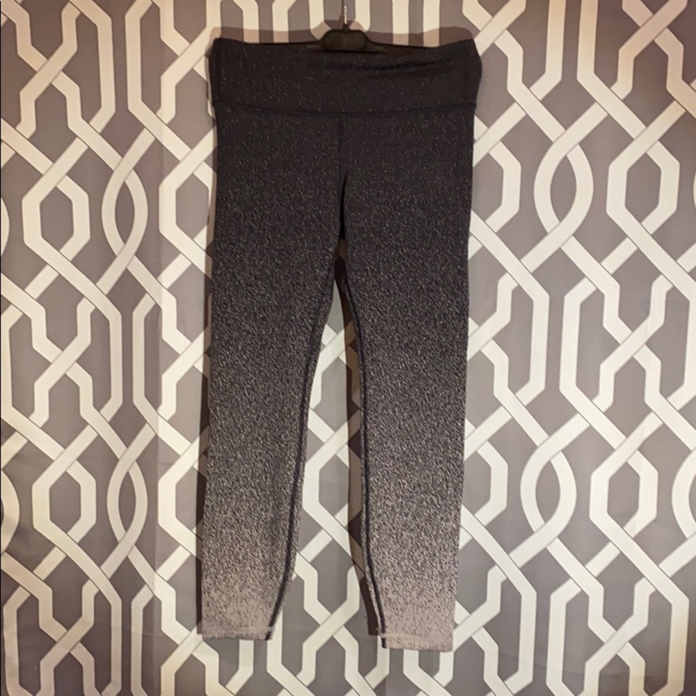 GapFit Purple Spotted Leggings